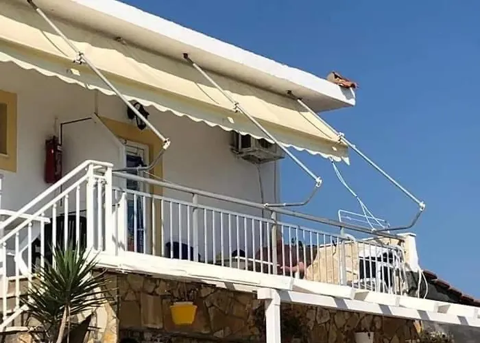 Seaside شقة