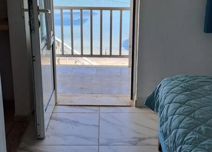 Seaside شقة