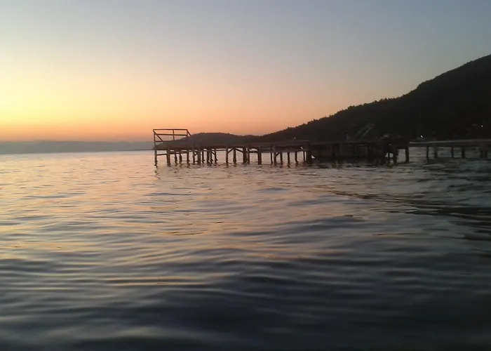 شقة Seaside Mesongí