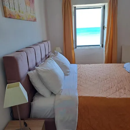 Seaside Mesongi