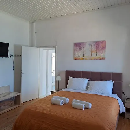Seaside Apartment *